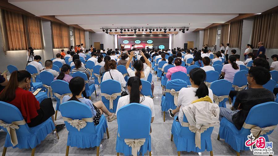 “乐享丰收·圆梦小康”走进河南内黄 打造县乡村三级直播体系