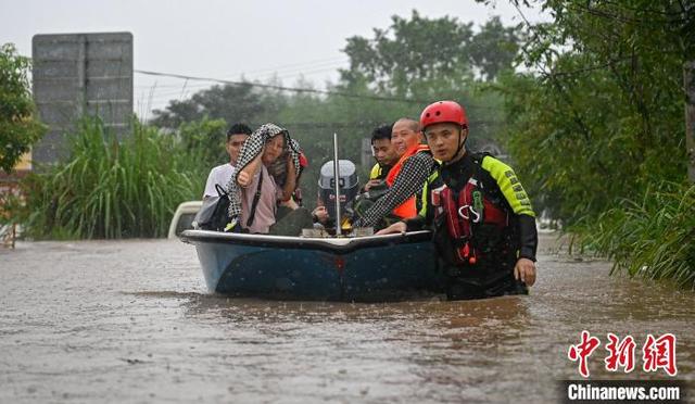 四川遭受暴雨天气过程 6市（州）12万多人受灾